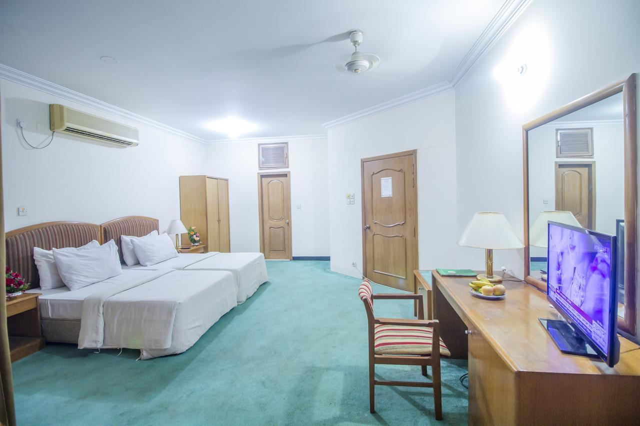 Hotel Swiss Park ダッカ エクステリア 写真