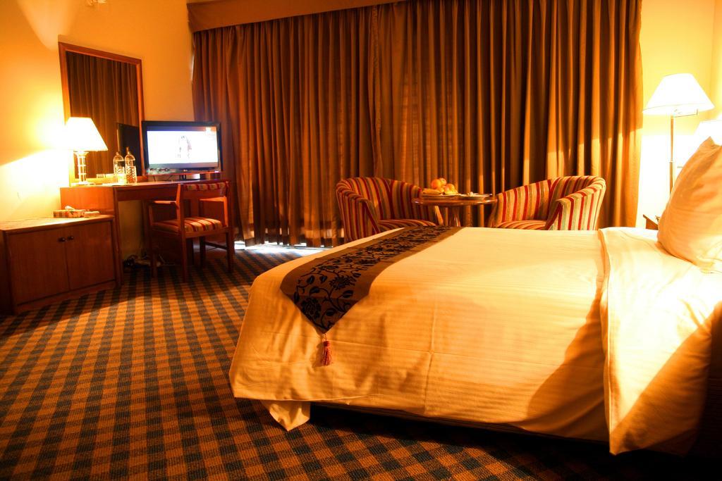 Hotel Swiss Park ダッカ エクステリア 写真